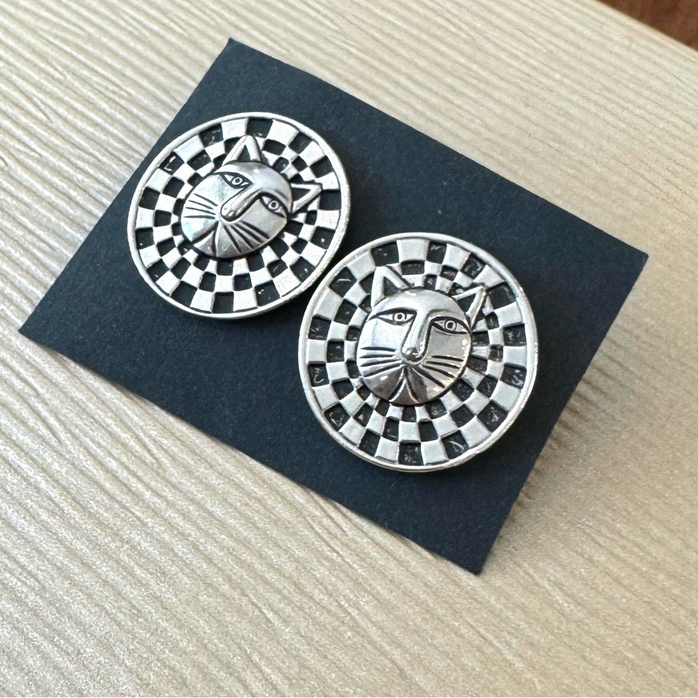Laurel Burch Circular Checkerboard Cat Earrings - Picture 3 of 8